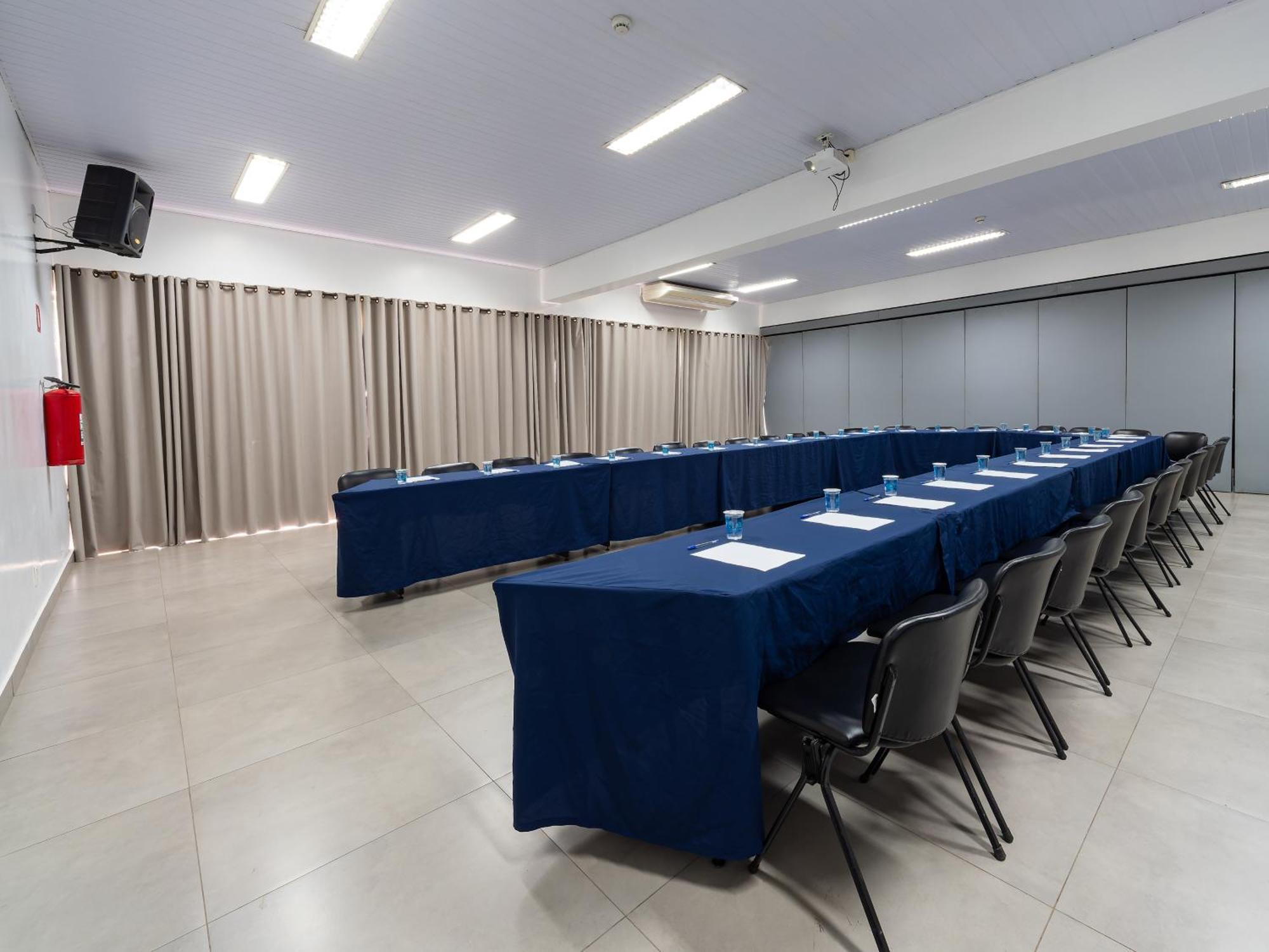 Carlton Suites Limeira Zewnętrze zdjęcie