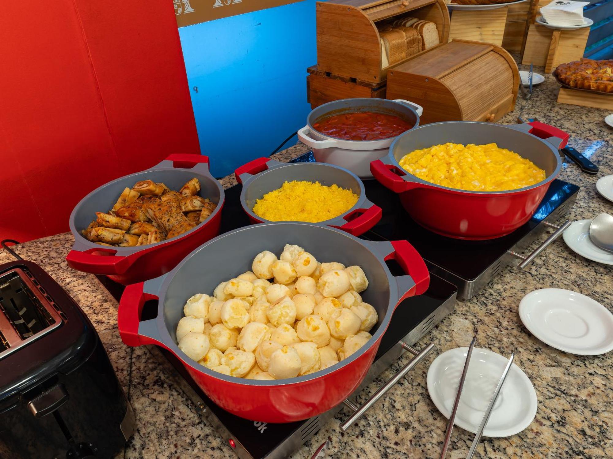Carlton Suites Limeira Zewnętrze zdjęcie